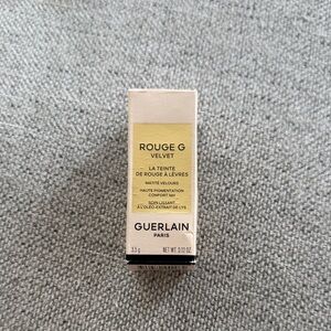 Guerlain Rouge G Velvet 139